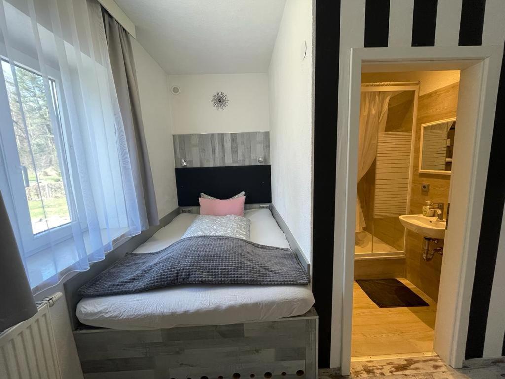 La Boutique House 2*
